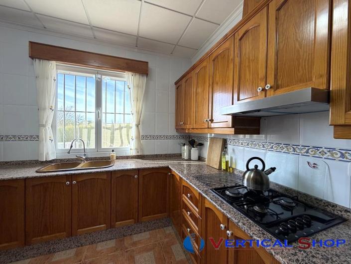 Image No.14-3 Bed Country Property for sale