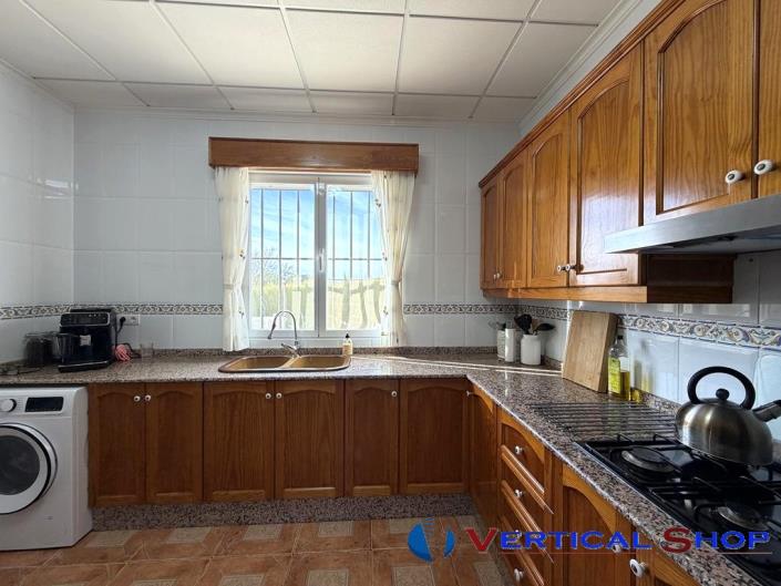 Image No.15-3 Bed Country Property for sale