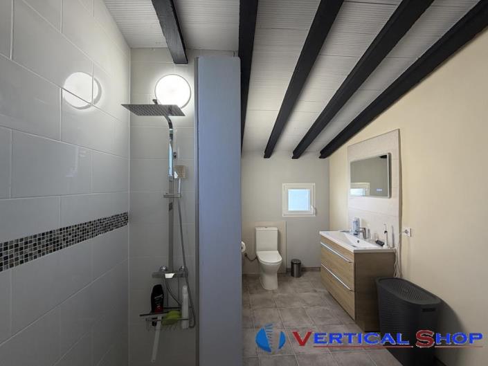 Image No.12-2 Bed Country Property for sale