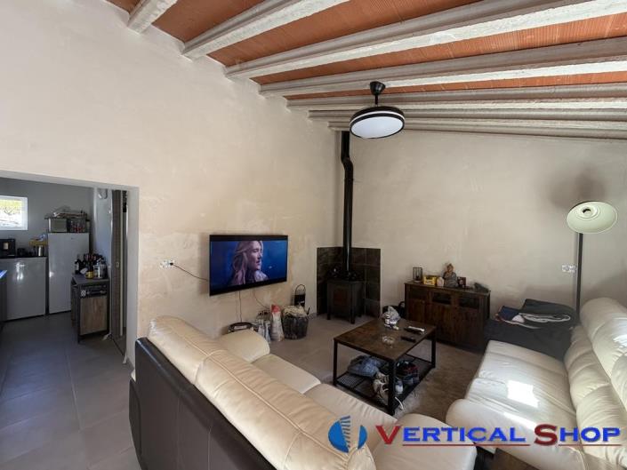 Image No.6-2 Bed Country Property for sale