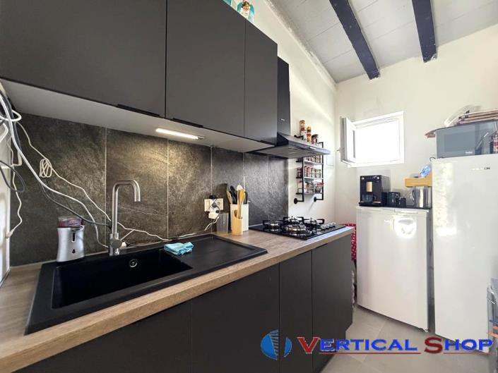 Image No.4-2 Bed Country Property for sale