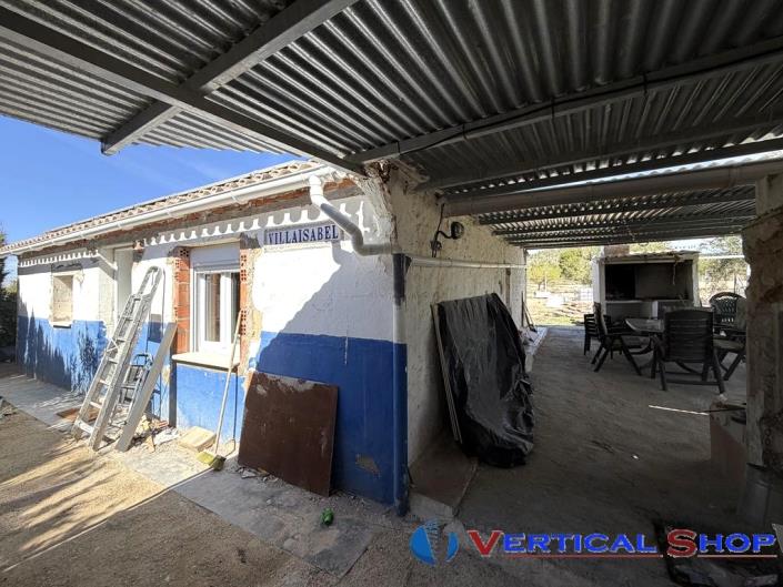 Image No.19-2 Bed Country Property for sale