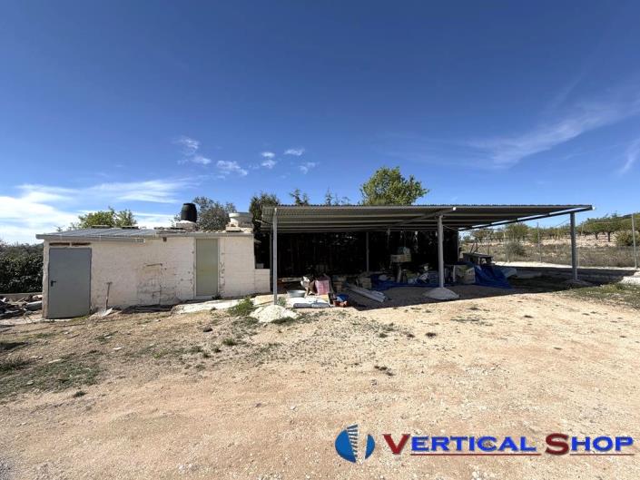 Image No.27-2 Bed Country Property for sale