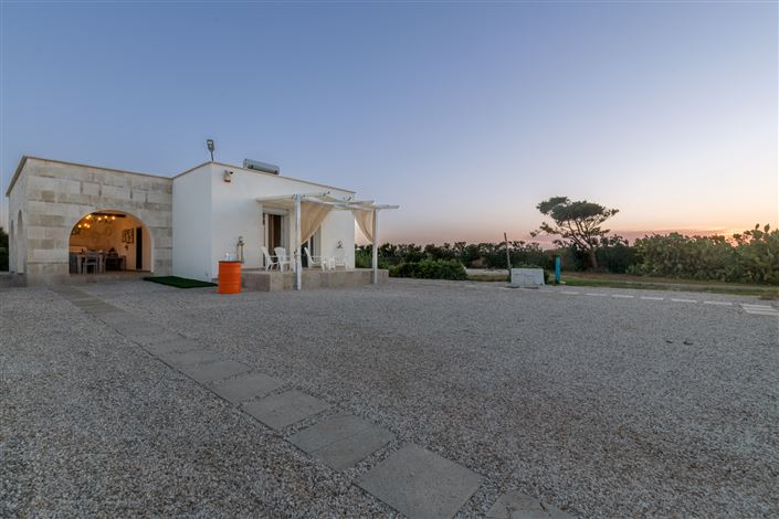 Image No.18-4 Bed Villa for sale