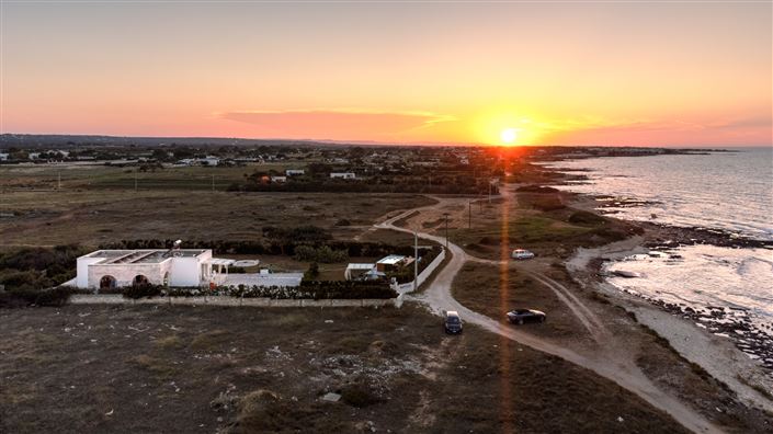 Image No.3-4 Bed Villa for sale