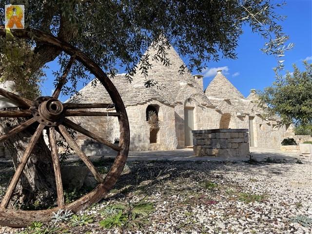 Image No.3-3 Bed Trullo for sale