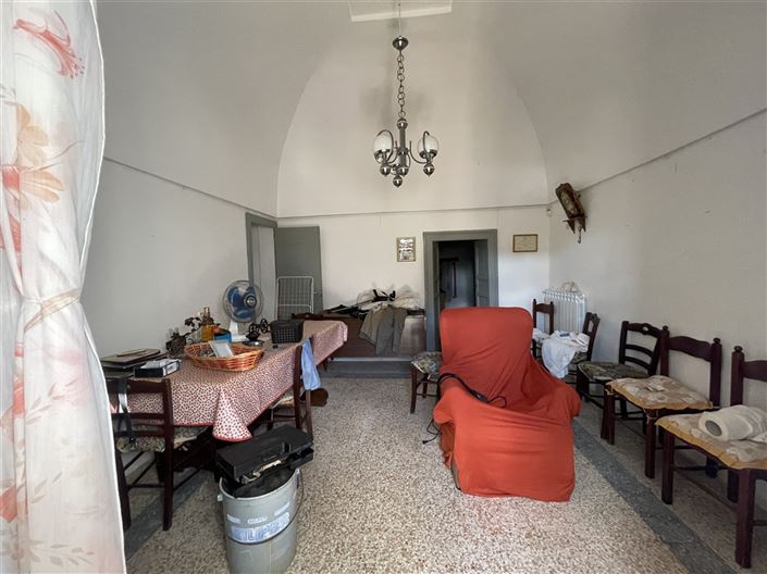 Image No.12-3 Bed Country House for sale