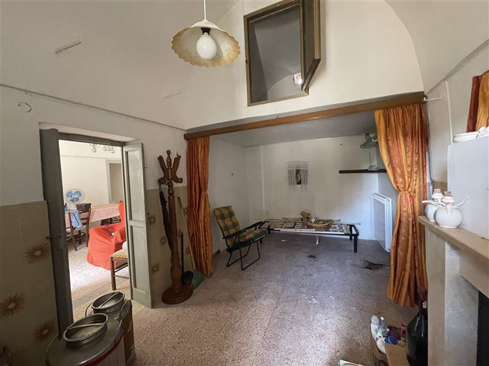 Image No.17-3 Bed Country House for sale