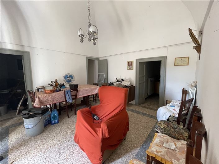 Image No.19-3 Bed Country House for sale