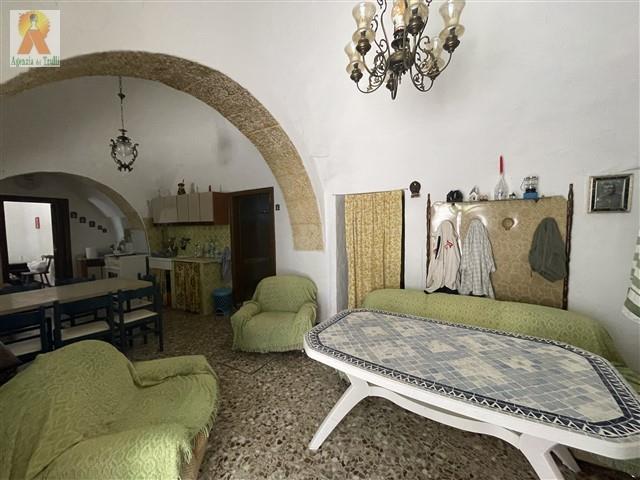 Image No.13-3 Bed Country Property for sale