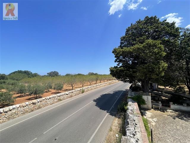 Image No.37-3 Bed Country Property for sale