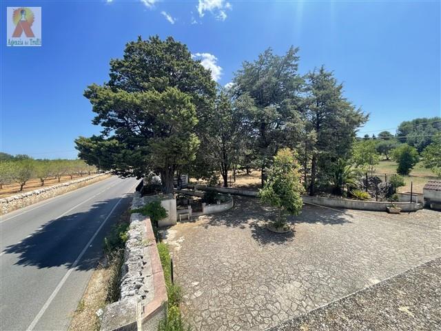 Image No.38-3 Bed Country Property for sale