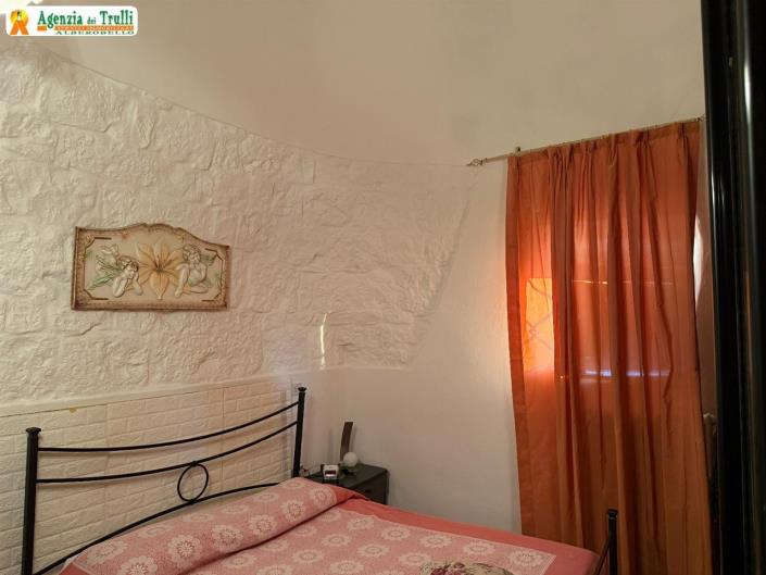 Image No.16-Trullo de 2 chambres à vendre à Noci
