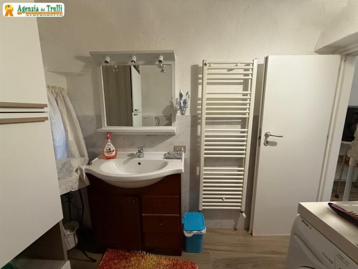 Image No.21-Trullo de 2 chambres à vendre à Noci