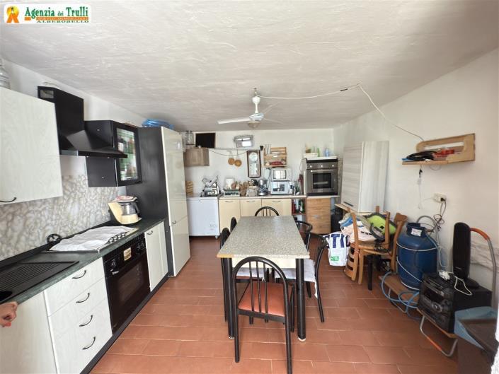 Image No.22-Trullo de 2 chambres à vendre à Noci