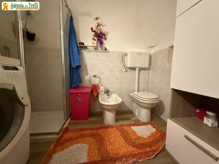 Image No.25-Trullo de 2 chambres à vendre à Noci