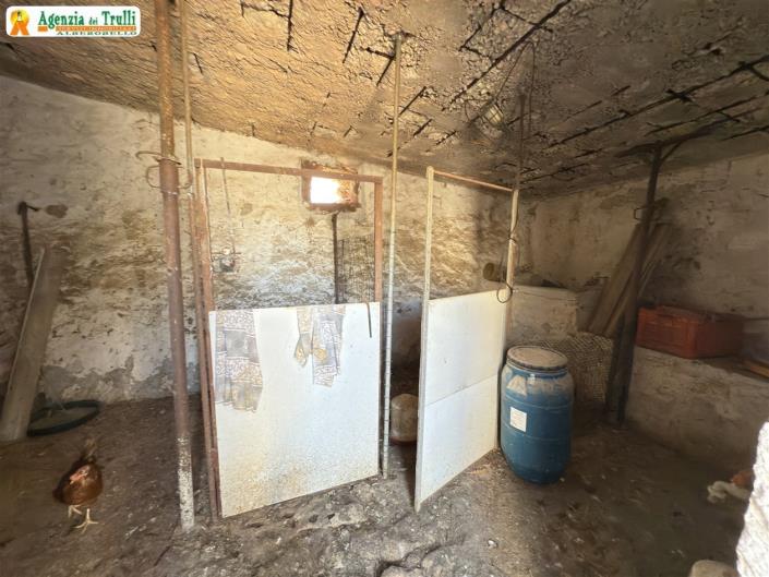 Image No.27-Trullo de 2 chambres à vendre à Noci