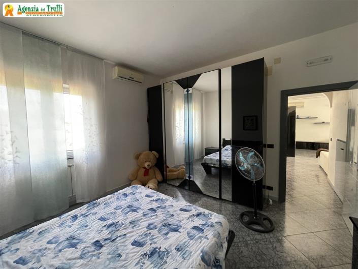 Image No.25-5 Bed Trullo for sale