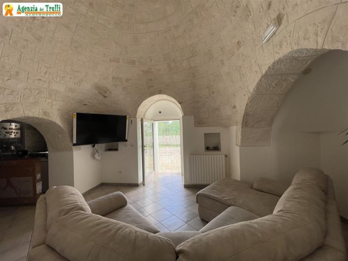 Image No.35-5 Bed Trullo for sale