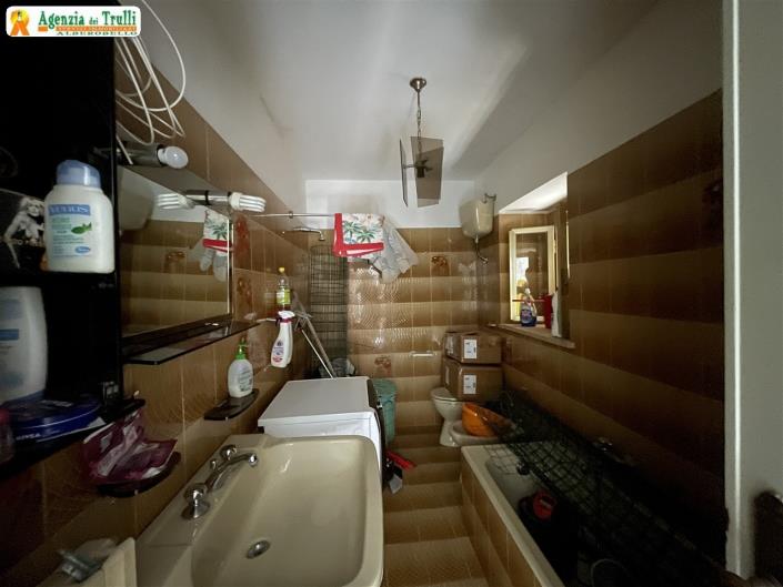 Image No.55-5 Bed Trullo for sale