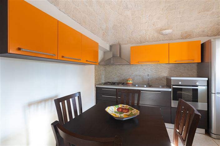 Image No.13-Maison de campagne de 4 chambres à vendre à Monopoli