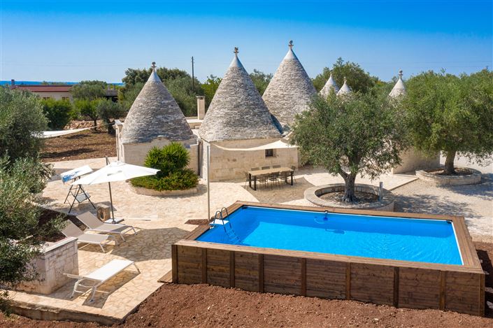 Image No.3-Maison de campagne de 4 chambres à vendre à Monopoli