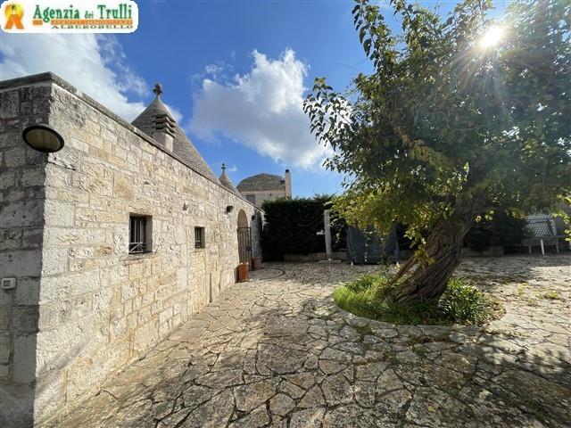 Image No.6-3 Bed Trullo for sale