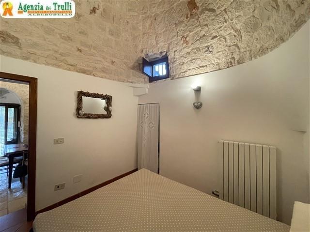 Image No.32-3 Bed Trullo for sale