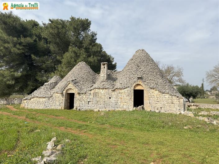 Image No.9-2 Bed Country Property for sale