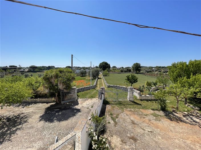 Image No.27-4 Bed Farmhouse for sale