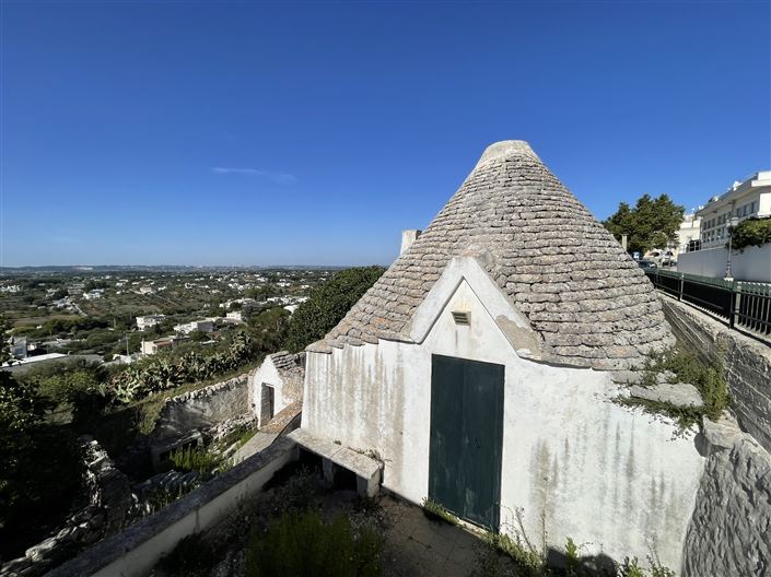 Image No.17-2 Bed Townhouse for sale