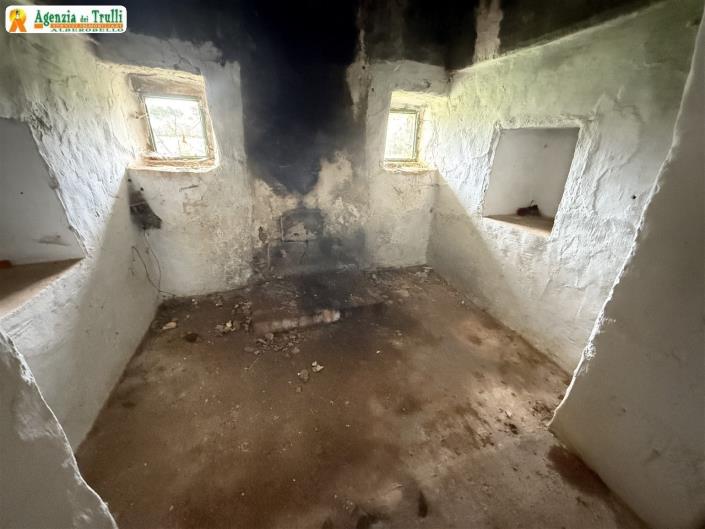 Image No.27-2 Bed Trullo for sale