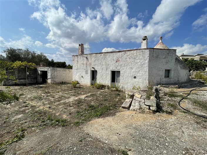 Image No.1-2 Bed Country House for sale