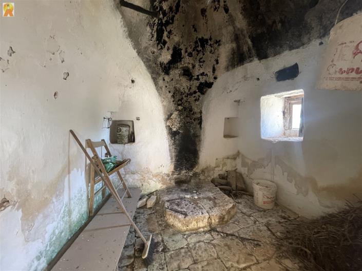 Image No.17-2 Bed Trullo for sale