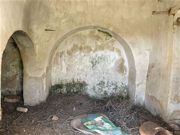08