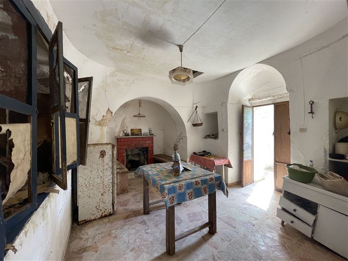 Image No.17-2 Bed Country House for sale