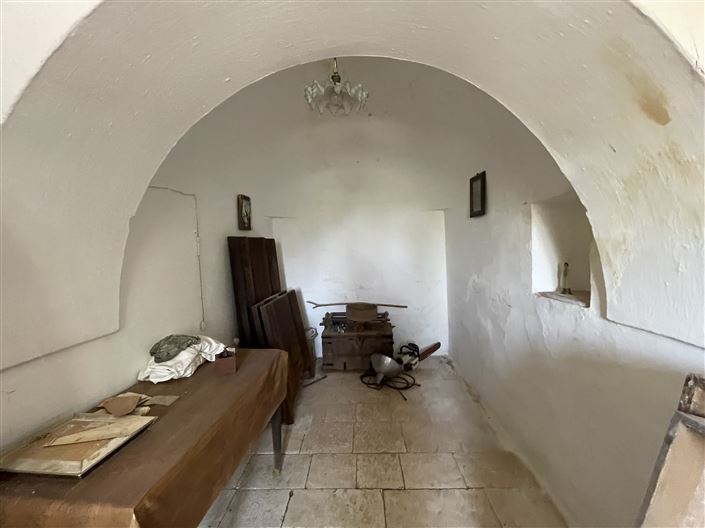 Image No.21-2 Bed Country House for sale