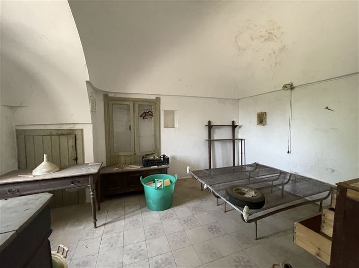 Image No.22-2 Bed Country House for sale