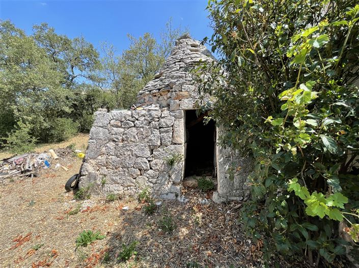 Image No.5-2 Bed Country House for sale