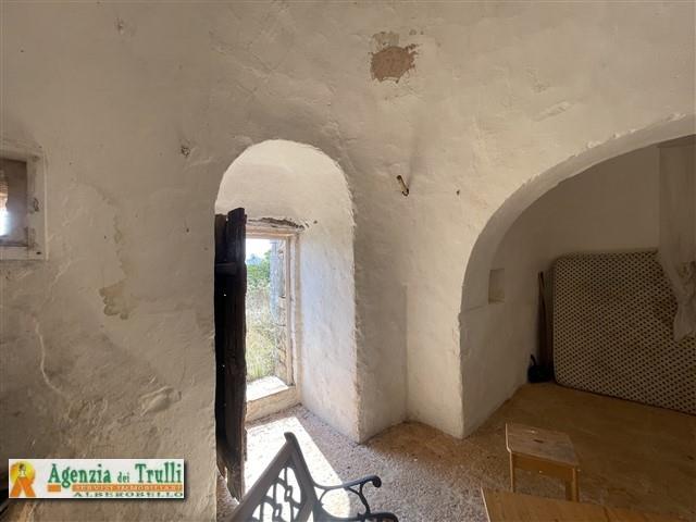 Image No.17-1 Bed Trullo for sale