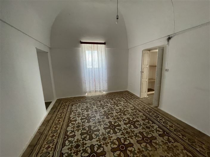 Image No.16-3 Bed Country House for sale