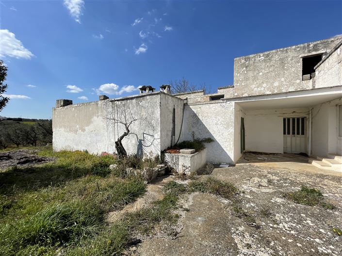 Image No.8-3 Bed Country House for sale