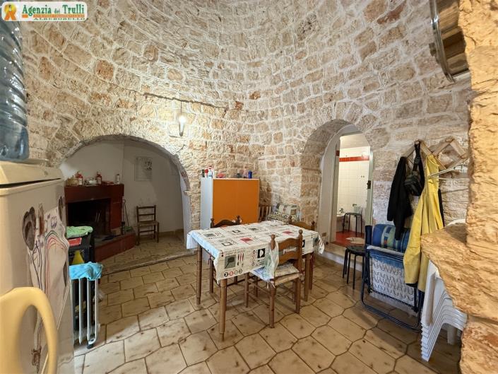 Image No.12-1 Bed Country House for sale