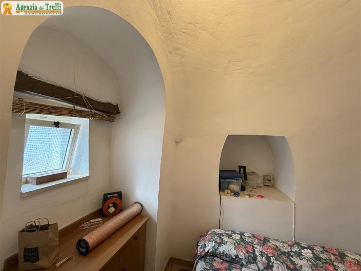 Image No.23-1 Bed Country House for sale