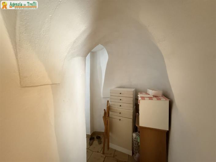 Image No.25-1 Bed Country House for sale