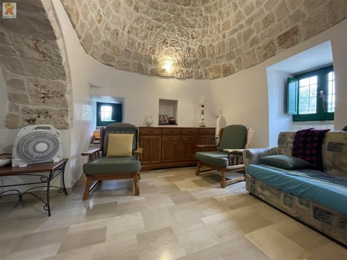 Image No.18-3 Bed Trullo for sale