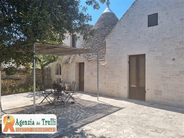 Image No.2-2 Bed Trullo for sale