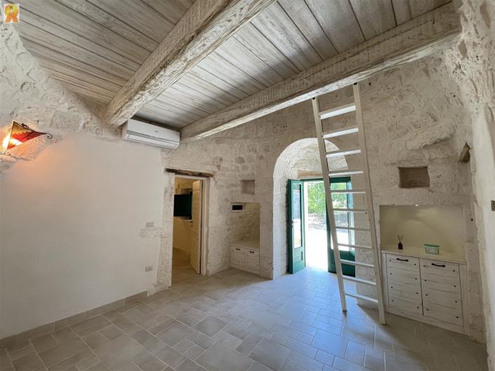 Image No.20-2 Bed Trullo for sale
