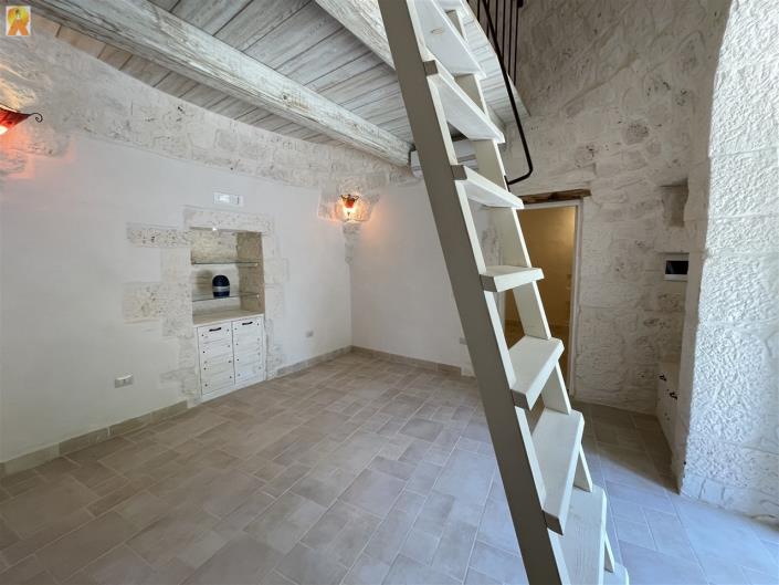 Image No.21-2 Bed Trullo for sale