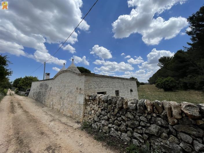 Image No.4-Maison de campagne de 2 chambres à vendre à Martina Franca